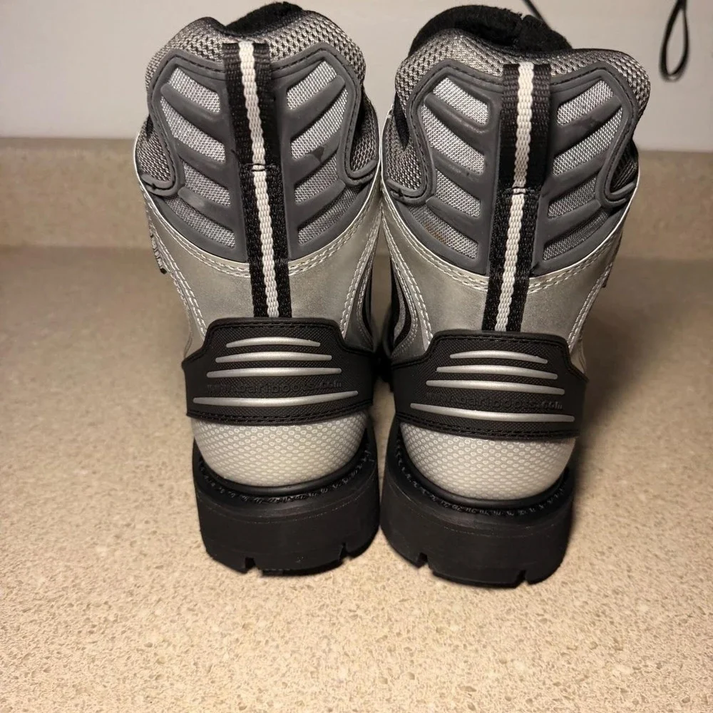 Bari Boot Company Rookie Men 6.5 Silver Black Water Resistant Vibram Work Boots